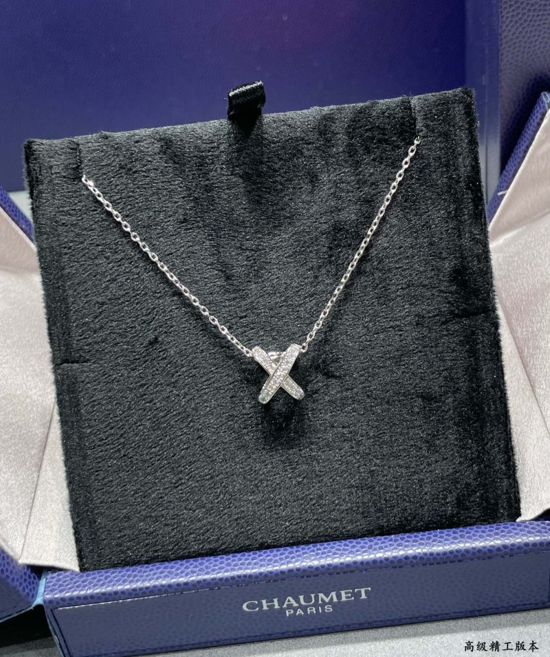 CHAUMET